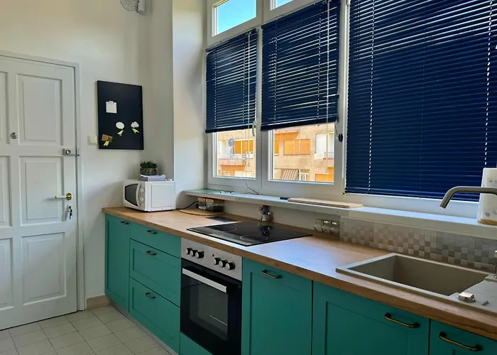 Populare Διαμέρισμα *