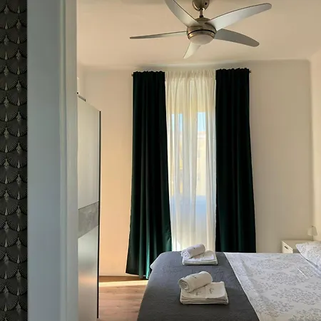 Populare Apartment *